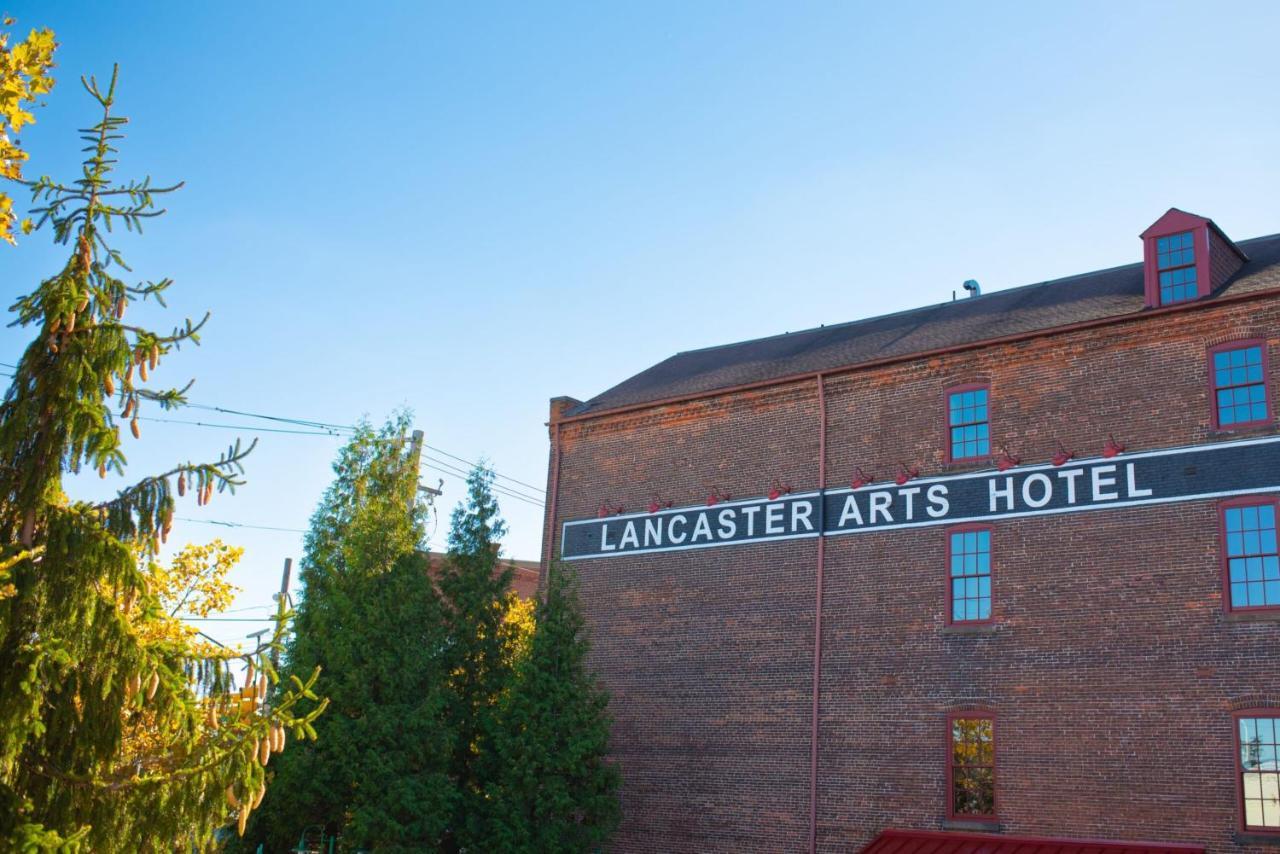 Lancaster Arts Hotel Exterior foto